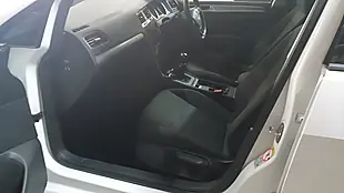 Used 2019 Volkswagen Golf S White - Interior and Exterior details 9