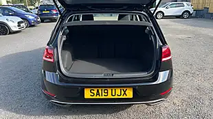 Used 2019 Volkswagen Golf Se Black - Interior and Exterior details 14