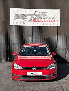 Used 2019 Volkswagen Golf Se Nav Red - Interior and Exterior details 10