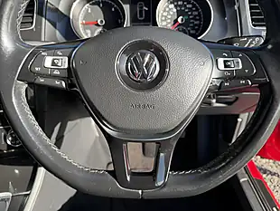 Used 2019 Volkswagen Golf Se Nav Red - Interior and Exterior details 15