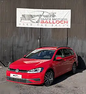Used 2019 Volkswagen Golf Se Nav Red - Interior and Exterior details 9