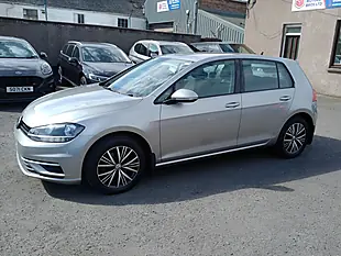 Used 2019 Volkswagen Golf Se Silver - Interior and Exterior details 2