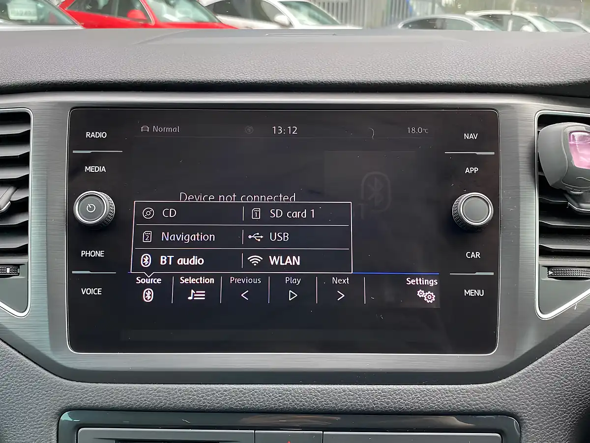 Used 2019 Volkswagen Golf Sv Match Cranberry Red - Interior and Exterior details 17