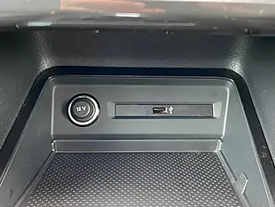 Used 2019 Volkswagen Golf Sv Match Cranberry Red - Interior and Exterior details 19
