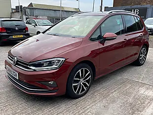 Used 2019 Volkswagen Golf Sv Match Cranberry Red - Interior and Exterior details 5