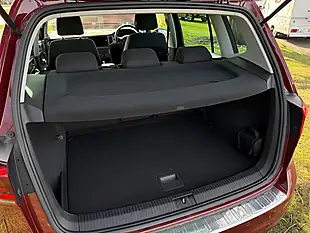 Used 2019 Volkswagen Golf Sv Match Red - Interior and Exterior details 10