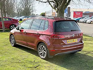 Used 2019 Volkswagen Golf Sv Match Red - Interior and Exterior details 5