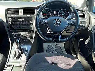 Used 2019 Volkswagen Golf White - Interior and Exterior details 15