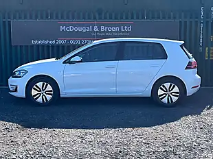 Used 2019 Volkswagen Golf White - Interior and Exterior details 2