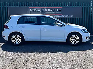 Used 2019 Volkswagen Golf White - Interior and Exterior details 6