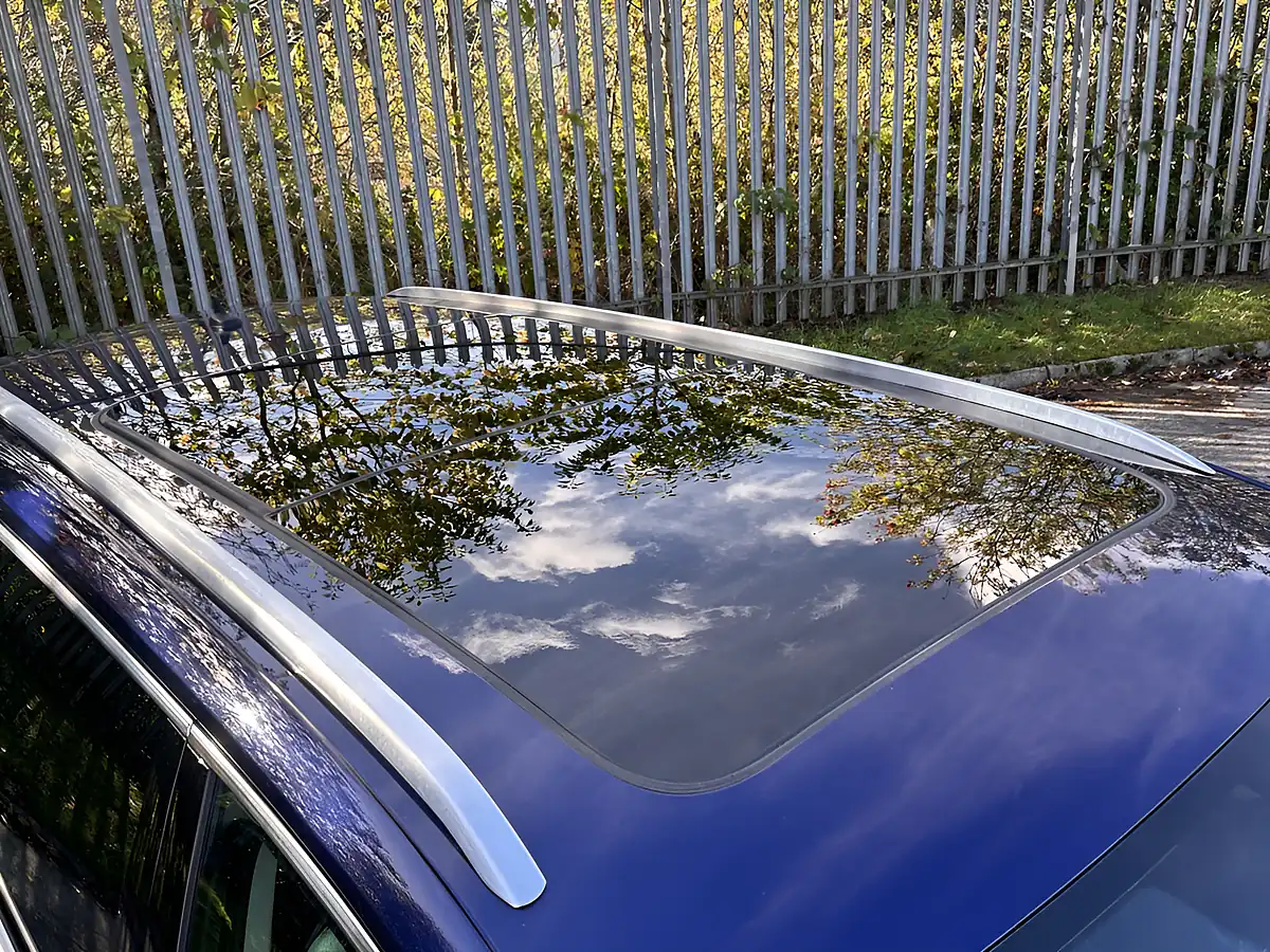 Used 2019 Volkswagen Passat GT Blue - Interior and Exterior details 11