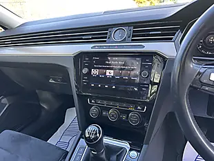 Used 2019 Volkswagen Passat GT Blue - Interior and Exterior details 16