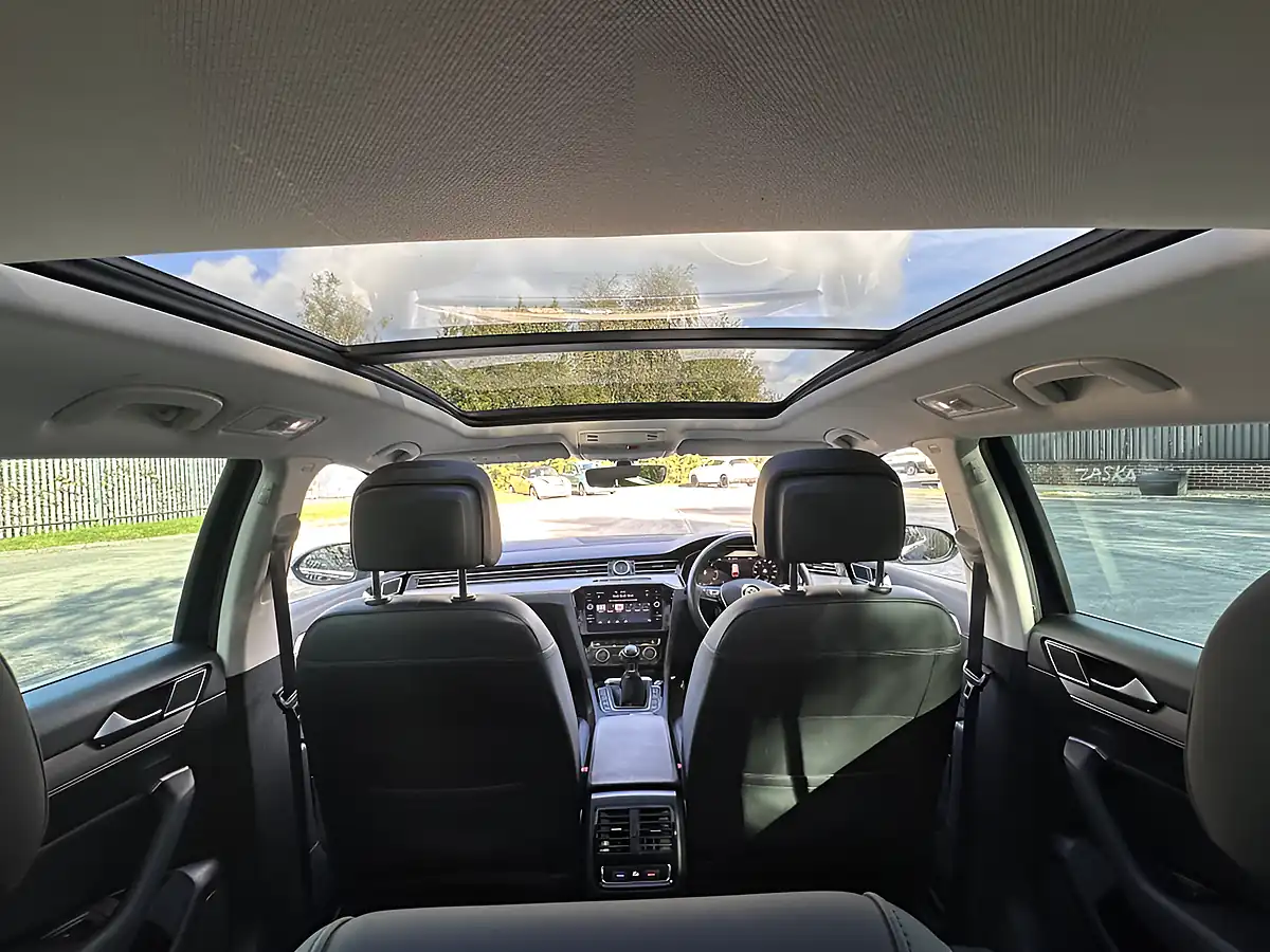 Used 2019 Volkswagen Passat GT Blue - Interior and Exterior details 18