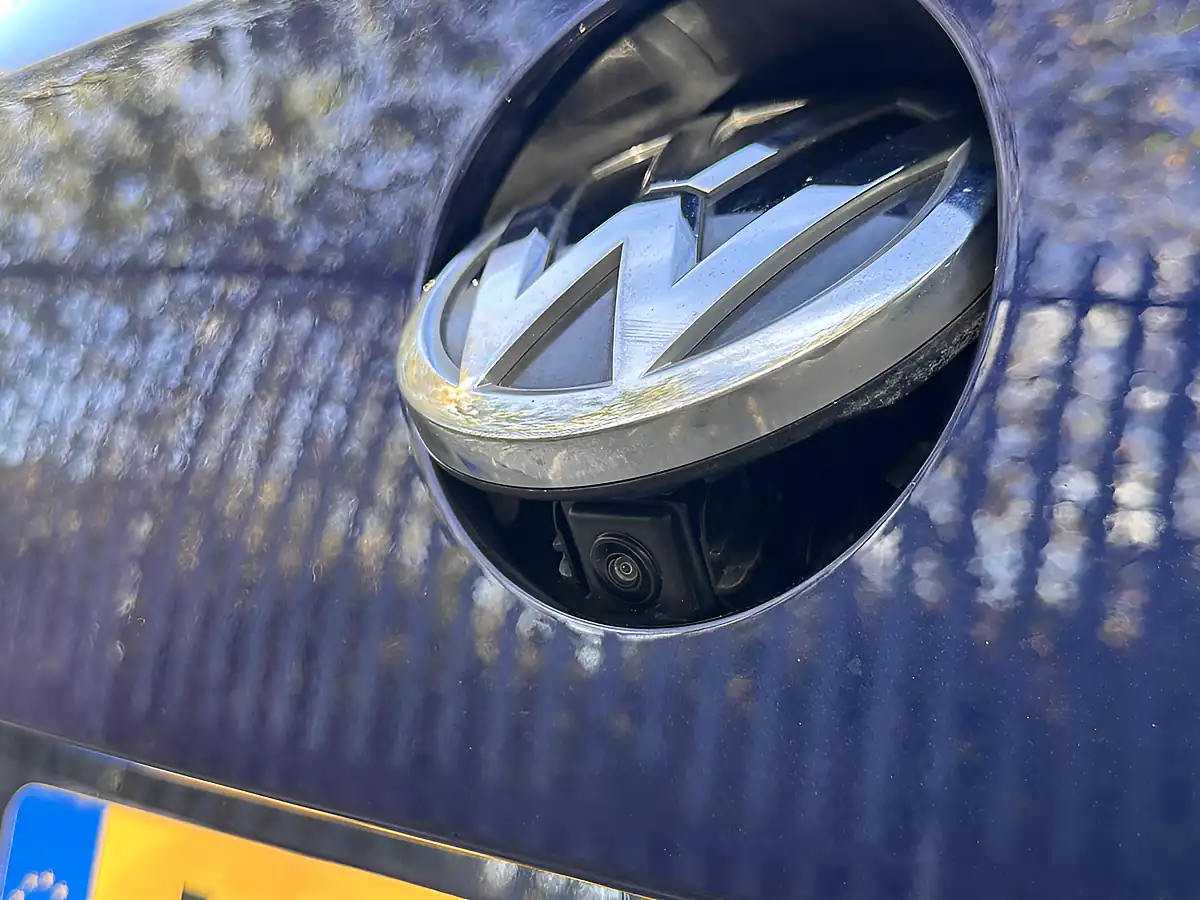 Used 2019 Volkswagen Passat GT Blue - Interior and Exterior details 7
