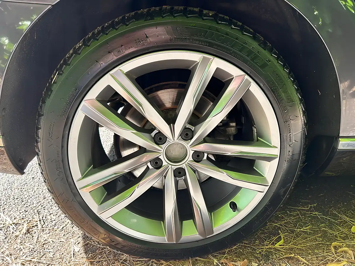 Used 2019 Volkswagen Passat GT Grey - Interior and Exterior details 16