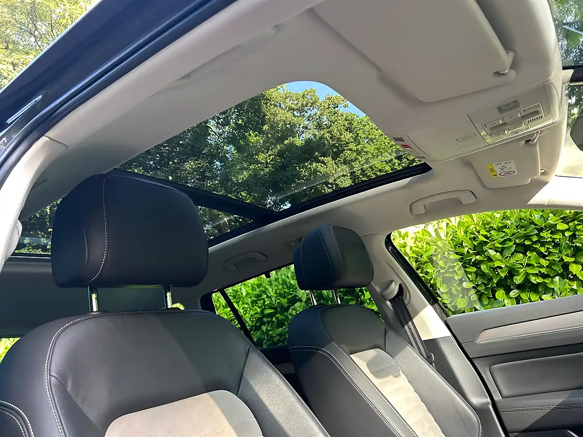 Used 2019 Volkswagen Passat GT Grey - Interior and Exterior details 18