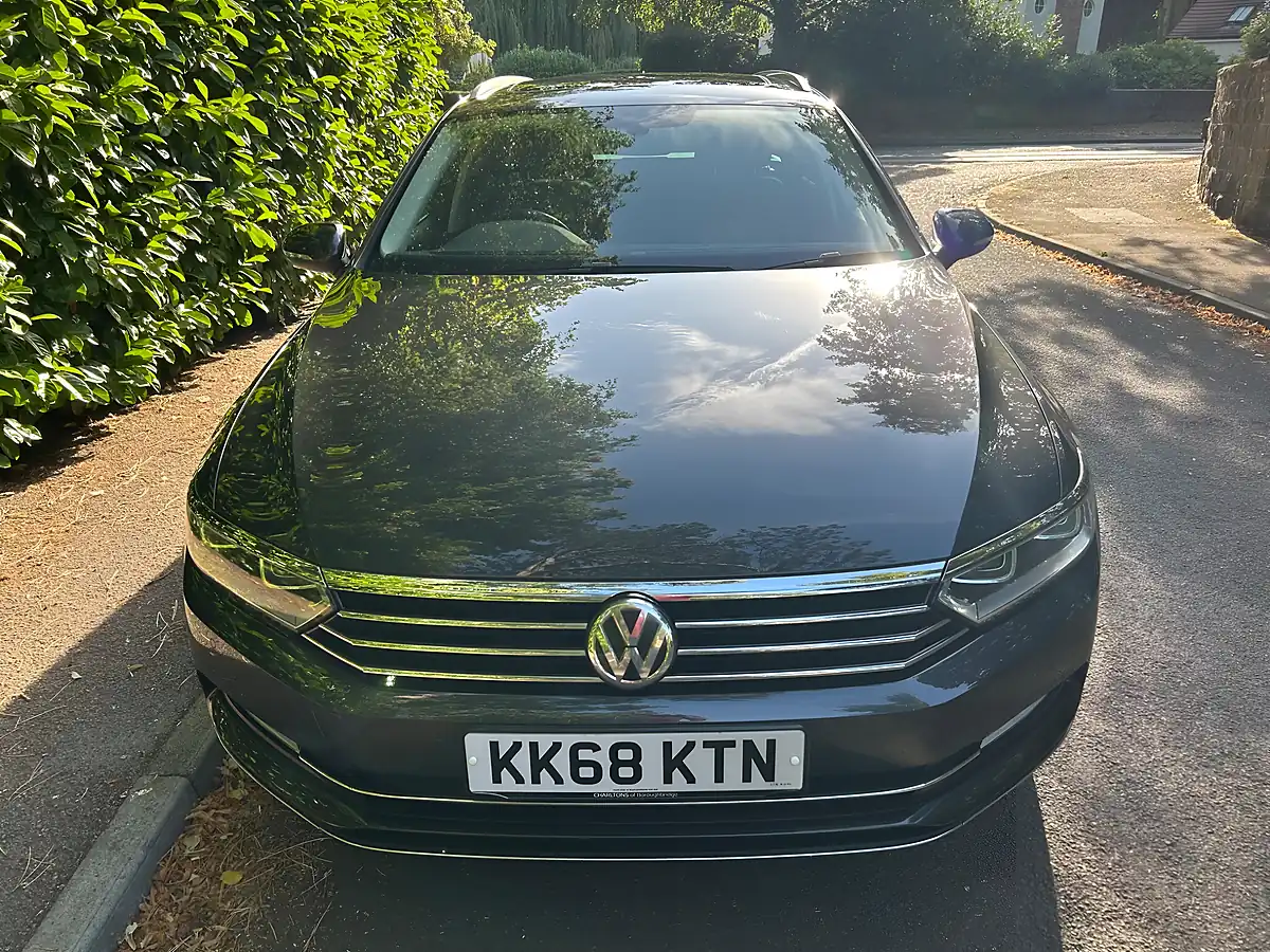 Used 2019 Volkswagen Passat GT Grey - Interior and Exterior details 2