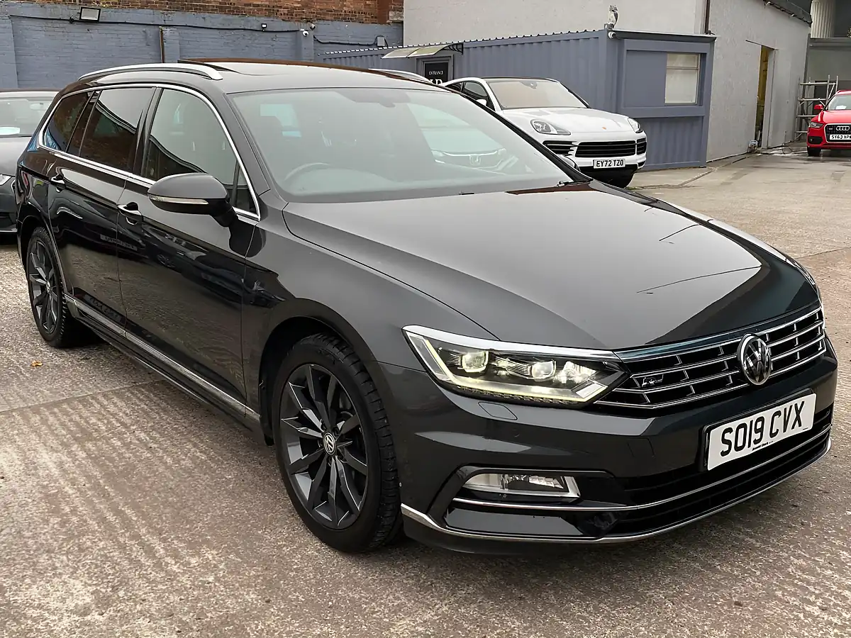 Used 2019 Volkswagen Passat R Line Grey - Interior and Exterior details 2