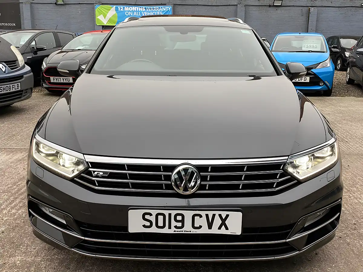 Used 2019 Volkswagen Passat R Line Grey - Interior and Exterior details 3