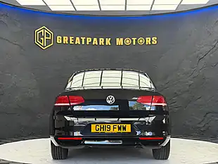 Used 2019 Volkswagen Passat S Black - Interior and Exterior details 6