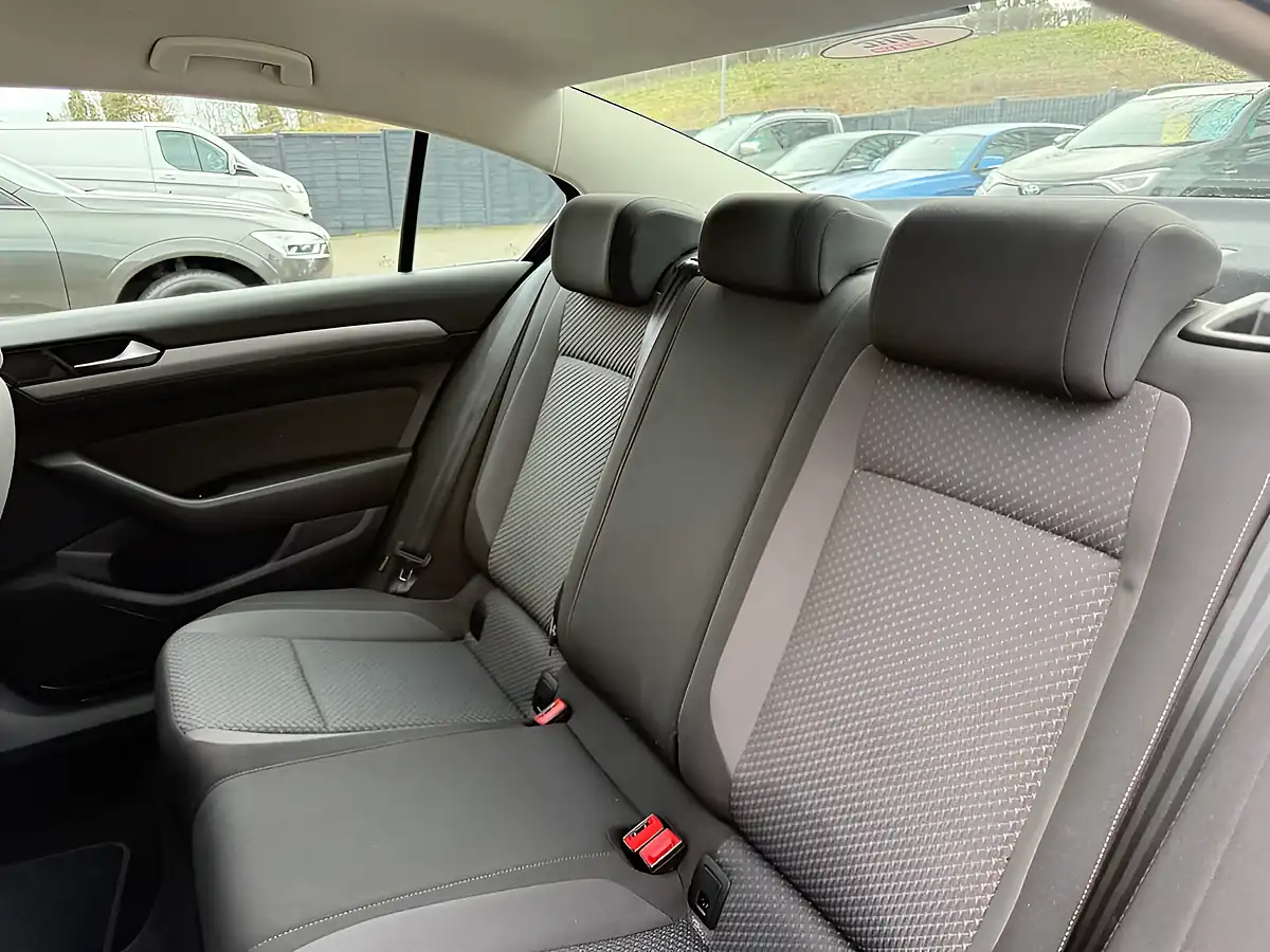 Used 2019 Volkswagen Passat S Black - Interior and Exterior details 13