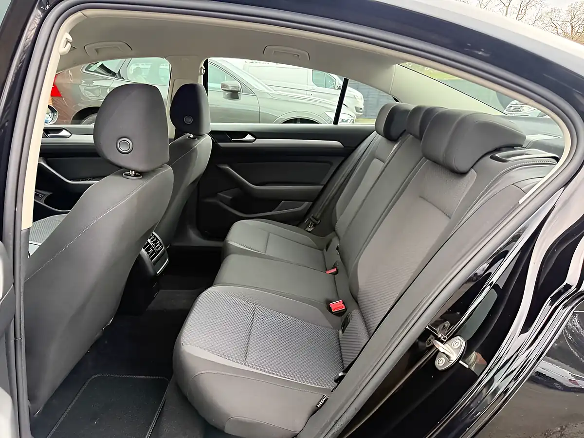 Used 2019 Volkswagen Passat S Black - Interior and Exterior details 14