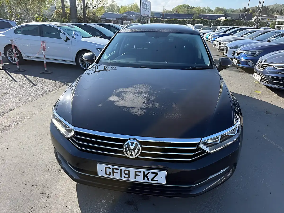 Used 2019 Volkswagen Passat Se Business Edition Black - Interior and Exterior details 18