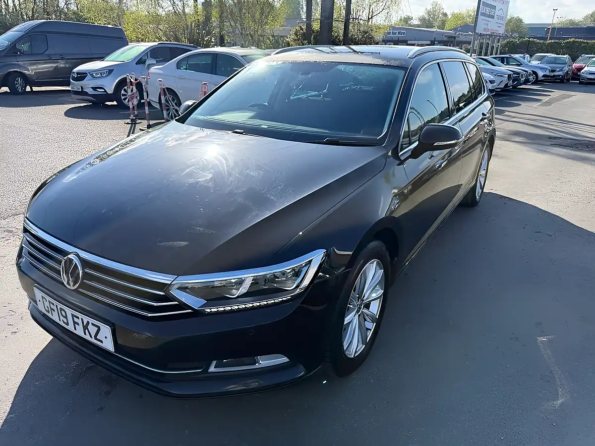 Used 2019 Volkswagen Passat Se Business Edition Black - Interior and Exterior details 20