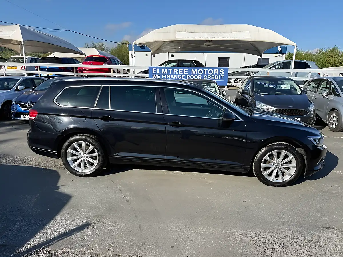 Used 2019 Volkswagen Passat Se Business Edition Black - Interior and Exterior details 4