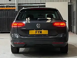 Used 2019 Volkswagen Passat Se Business Grey - Interior and Exterior details 7