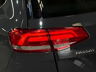 Used 2019 Volkswagen Passat Se Business Grey - Interior and Exterior details 9