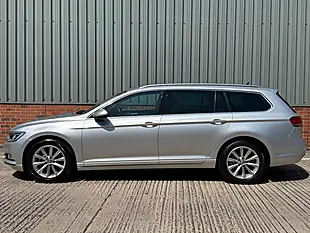 Used 2019 Volkswagen Passat Se Business Silver - Interior and Exterior details 10