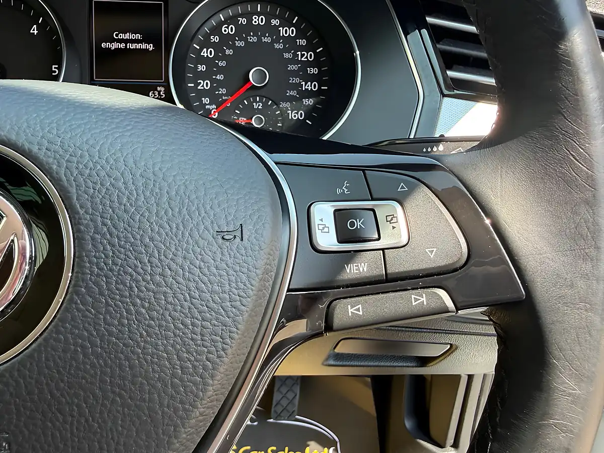 Used 2019 Volkswagen Passat Se Business Silver - Interior and Exterior details 15