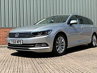 Used 2019 Volkswagen Passat Se Business Silver - Interior and Exterior details 4
