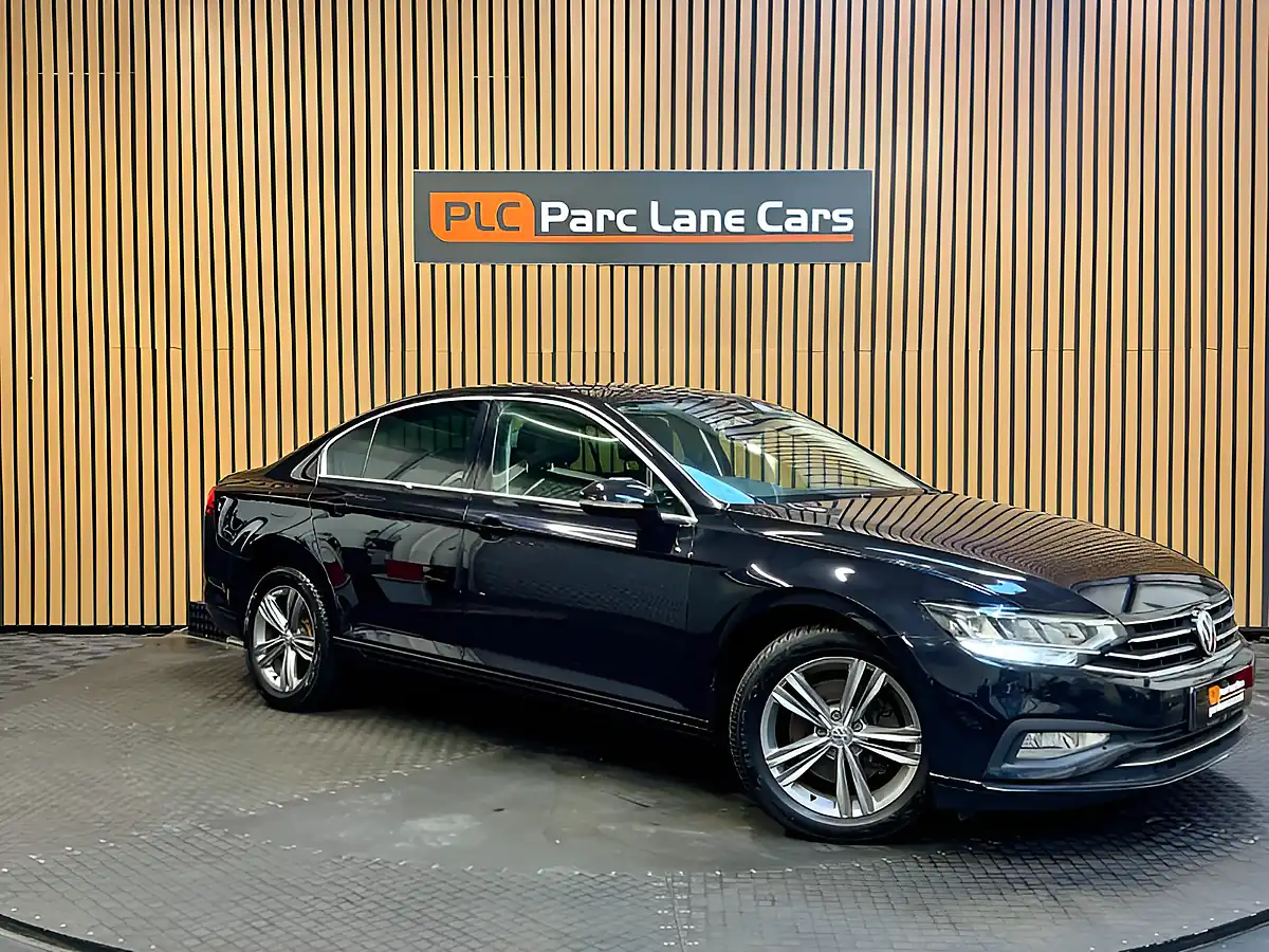Used 2019 Volkswagen Passat Sel Deep Black Pearl - Front View