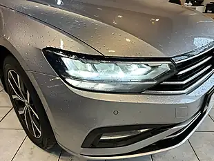 Used 2019 Volkswagen Passat Sel Silver - Interior and Exterior details 8