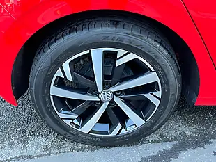Used 2019 Volkswagen Polo Beats Flash Red - Interior and Exterior details 10