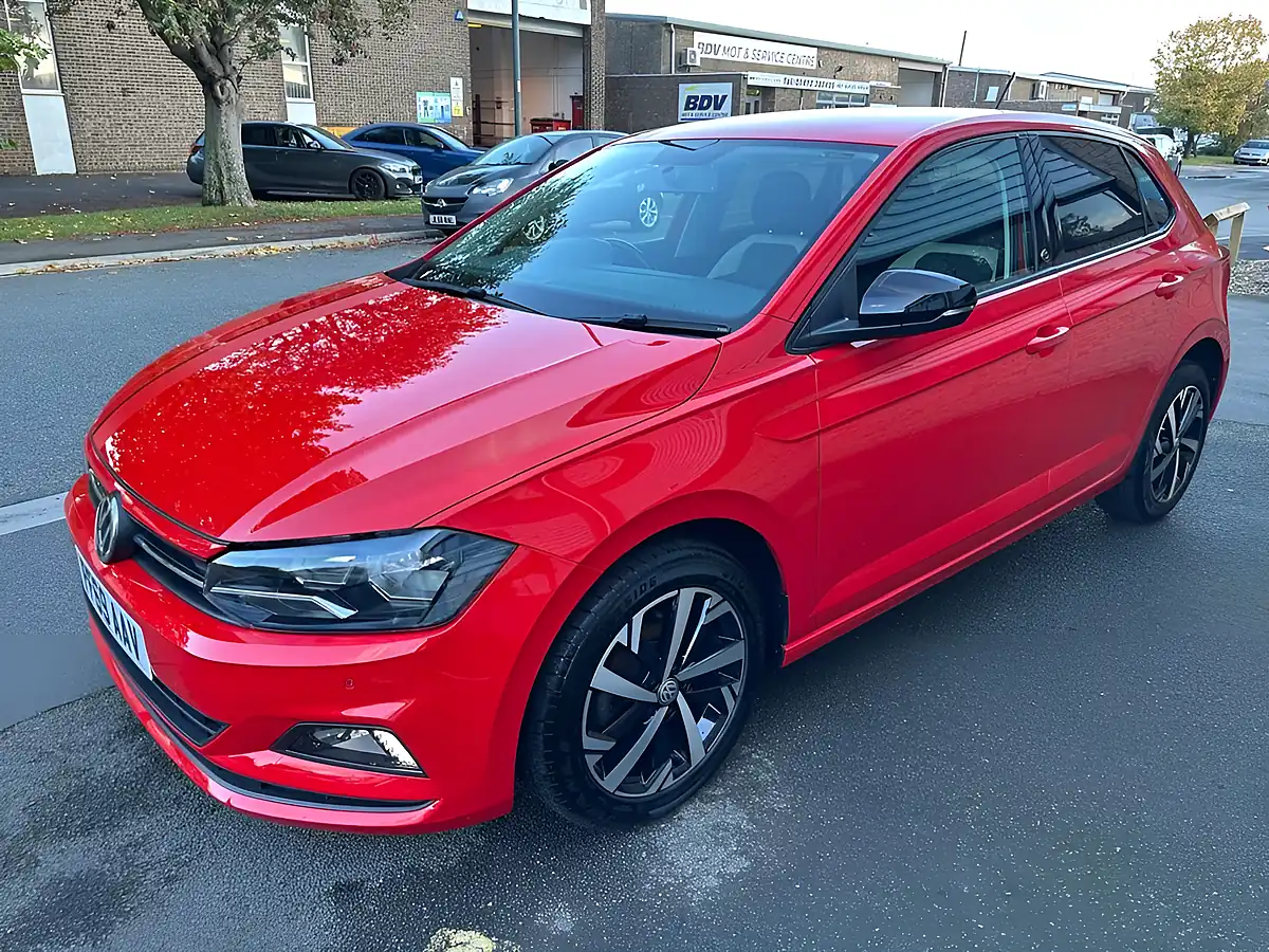Used 2019 Volkswagen Polo Beats Flash Red - Interior and Exterior details 9