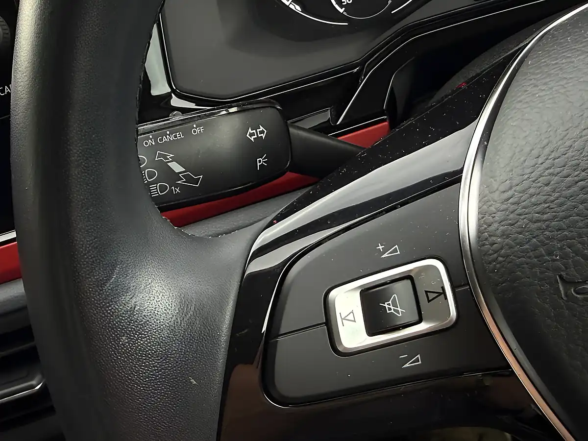 Used 2019 Volkswagen Polo Beats Red - Interior and Exterior details 17