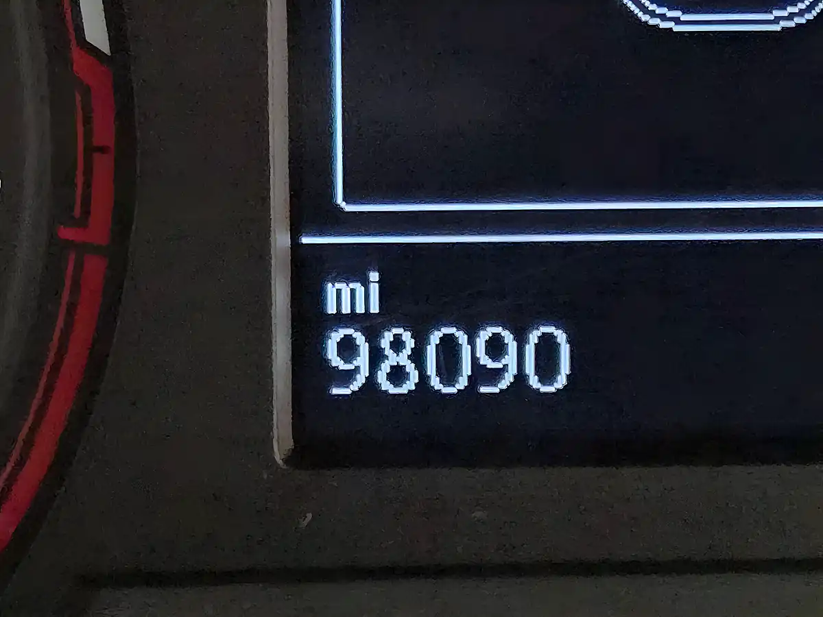 Used 2019 Volkswagen Polo Beats Red - Interior and Exterior details 10
