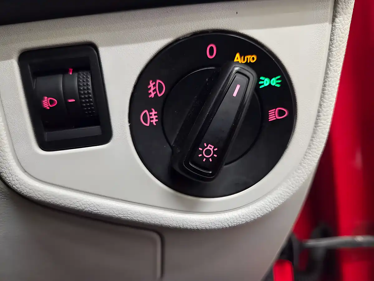 Used 2019 Volkswagen Polo Beats Red - Interior and Exterior details 12