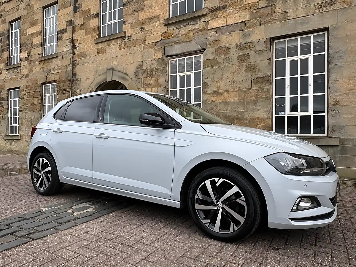 Used 2019 Volkswagen Polo Beats Silver - Interior and Exterior details 9