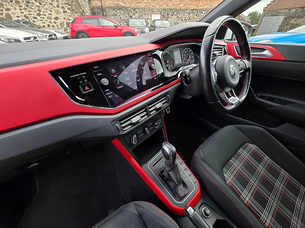 Used 2019 Volkswagen Polo GTI White - Interior and Exterior details 11