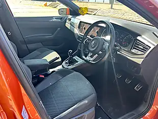 Used 2019 Volkswagen Polo R-Line Energetic Orange - Interior and Exterior details 9