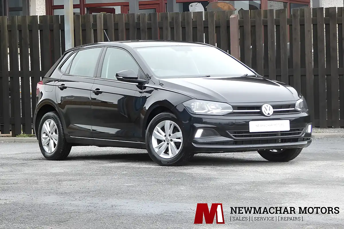 Used 2019 Volkswagen Polo Se Black - Front View