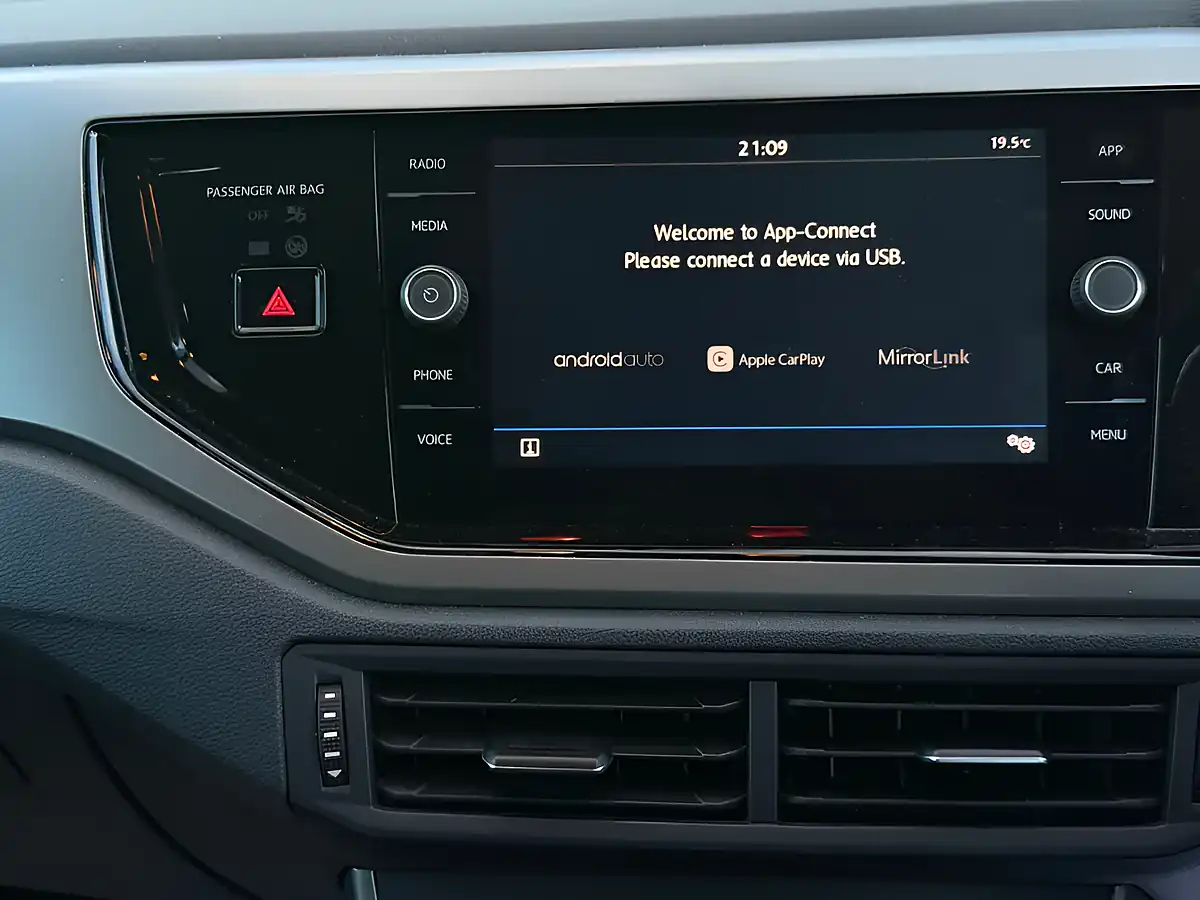 Used 2019 Volkswagen Polo Se Black - Interior and Exterior details 15
