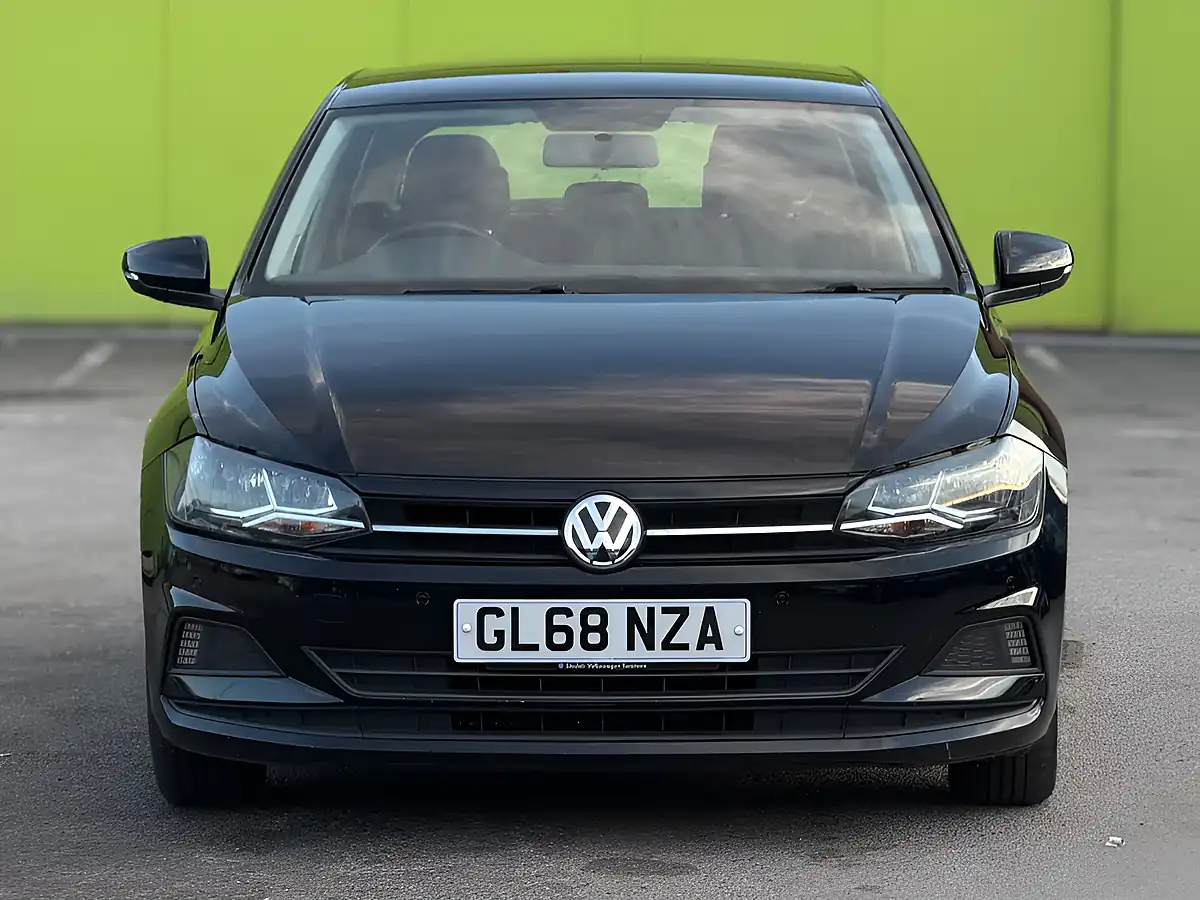 Used 2019 Volkswagen Polo Se Black - Interior and Exterior details 4