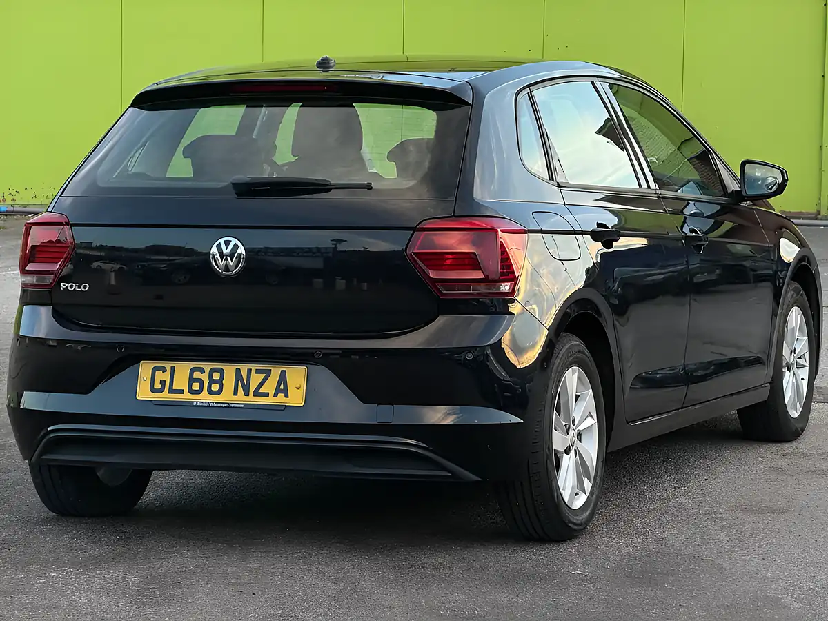 Used 2019 Volkswagen Polo Se Black - Interior and Exterior details 5