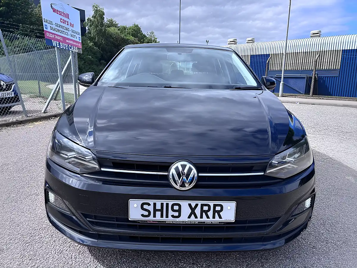 Used 2019 Volkswagen Polo Se Black - Interior and Exterior details 10