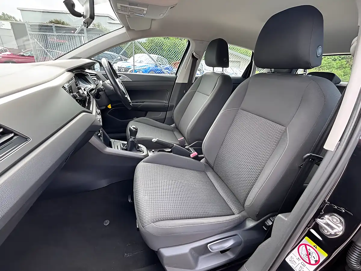 Used 2019 Volkswagen Polo Se Black - Interior and Exterior details 19